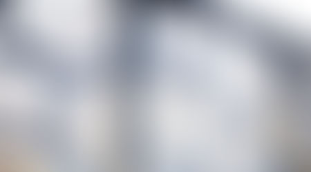 太陽光と風力を
エネルギーに変える橋