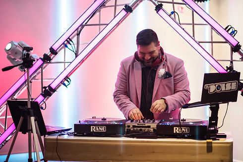 DJ Pulse, animtion de mariage et party de bureau à Montréal, Montérégie et Estrie, 2022