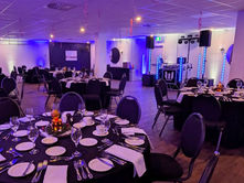 DJ Wally au party d'Ostiguy Ford au Château Bromont