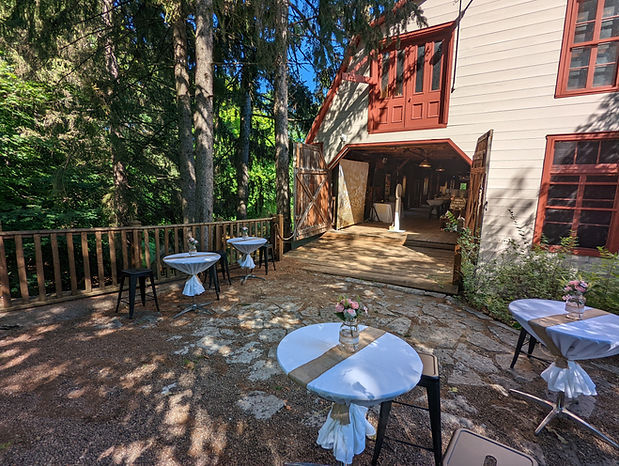 décoration de mariage au Moulin Seigneurial de Pointe-du-Lac