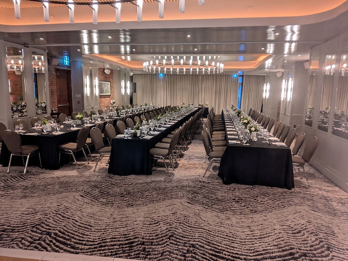services technqiues et animation de mariage à l'hotel Le Nelligan du Vieux-Montréal