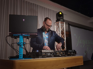 Technical services and DJ for a gala evening at a classic Montreal château.