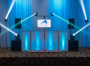 Stage lighting services for a gala evening at the Château Royal de Laval