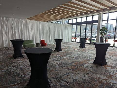 services de décoration et rideaux pour soirée à l'hotel Sheraton Laval
