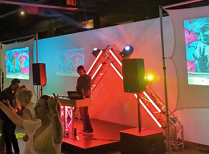 Technical services and DJ for a gala evening at the Montreal Science Centre