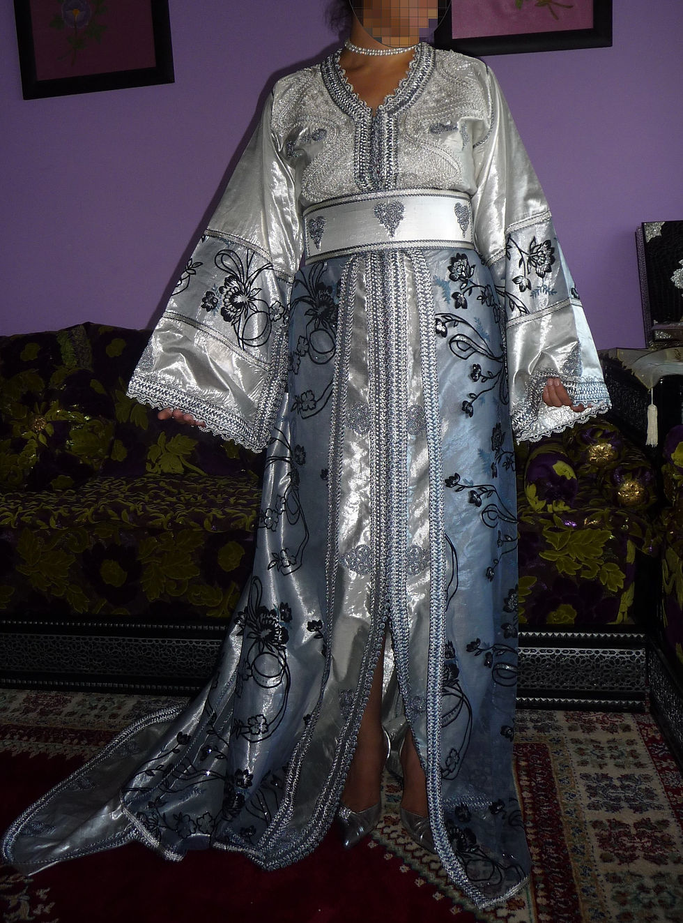 Caftan Gris argenté