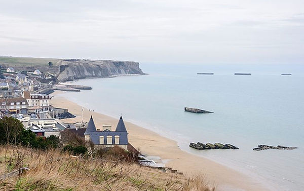 Mulberry Harbors in Arromanches_edited.j
