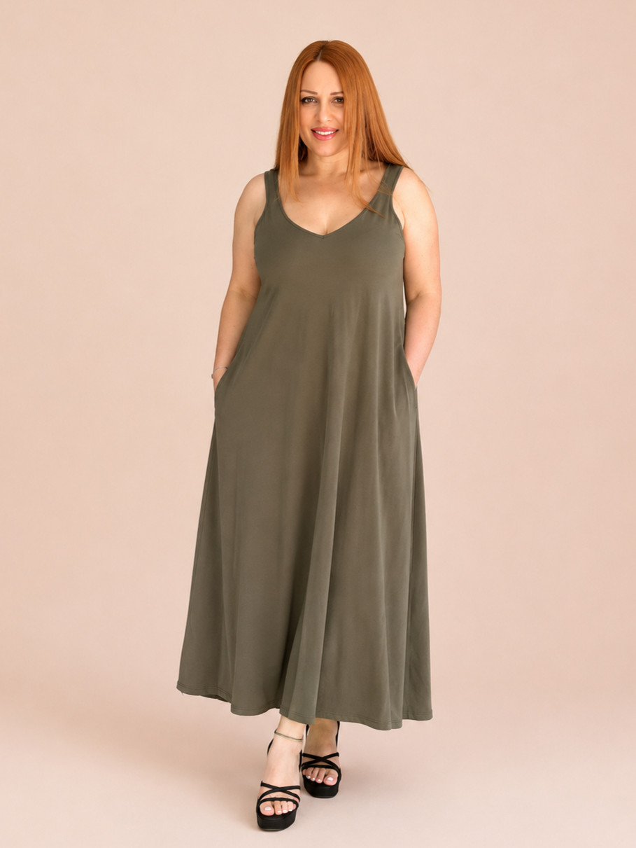 Plus size μάξι φόρεμα με τσέπες