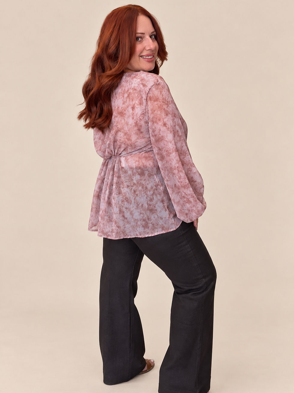 Ροζ plus size μπλούζα φλοράλ