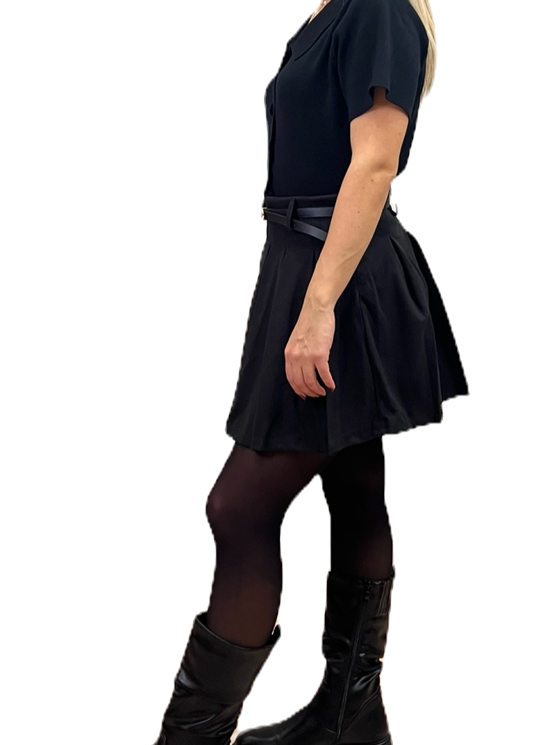 Φούστα πλισέ μαύρη με ζώνη