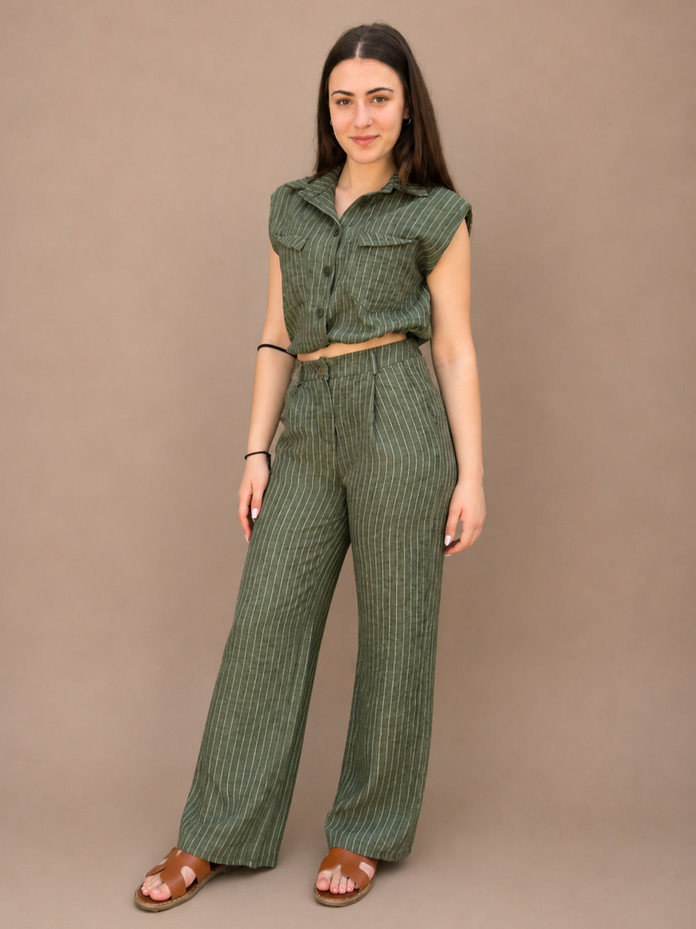 Χακί ριγέ σετ με παντελόνα και crop top