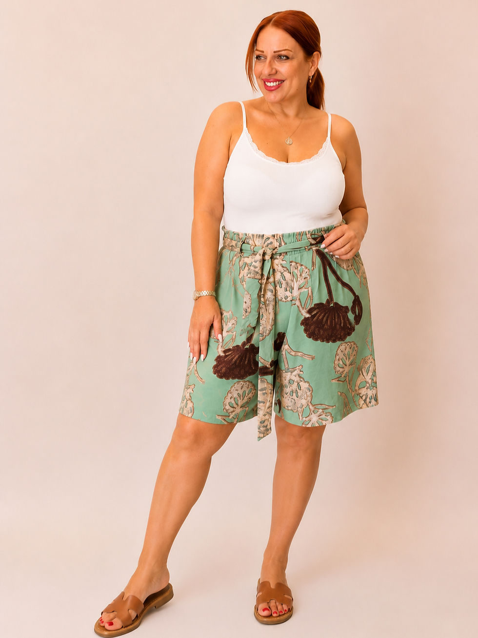 Plus Size βερμούδα με print