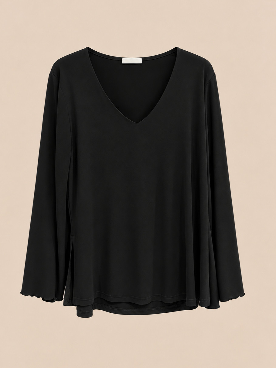 Μαύρη plus size μπλούζα με V λαιμόκοψη