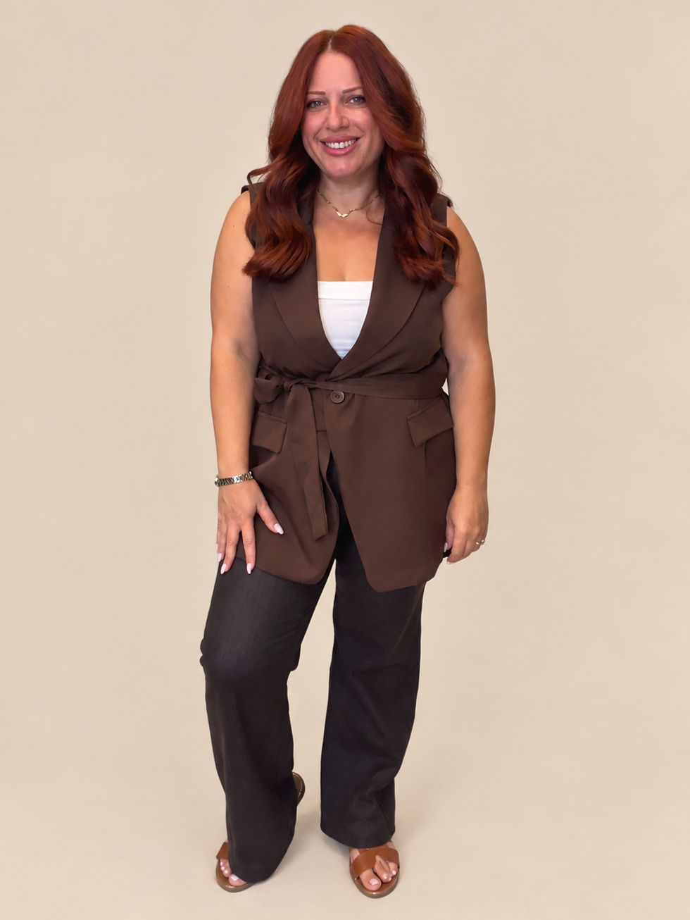 Καφέ plus size γιλέκο με ζώνη