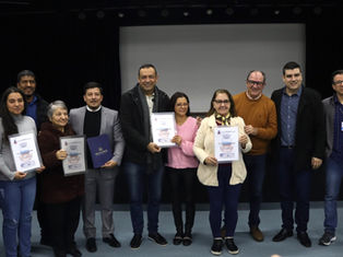 Mais de 40 famílias do loteamento Dona Helena recebem títulos de regularização fundiária e garantem maior segurança jurídica e valorização dos imóveis