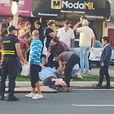 Idoso é atropelado na faixa de segurança na Avenida Flores da Cunha, em Cachoeirinha