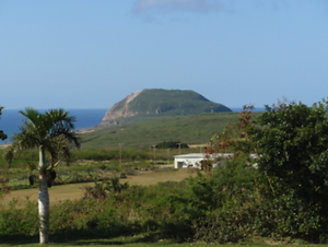 栄和電設　離島にて　電気設備工事