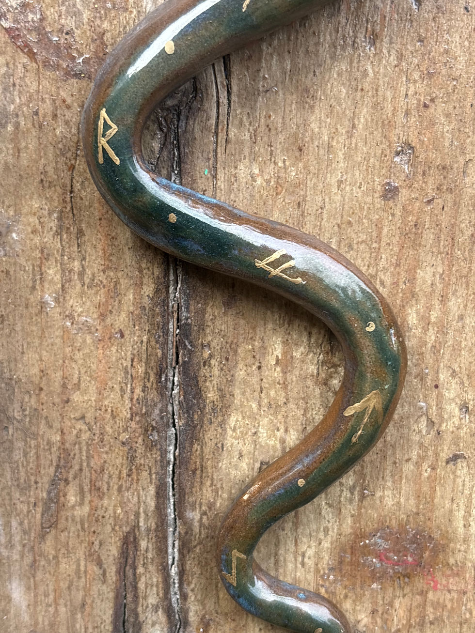 Thumbnail: Large Rune Wall Snake