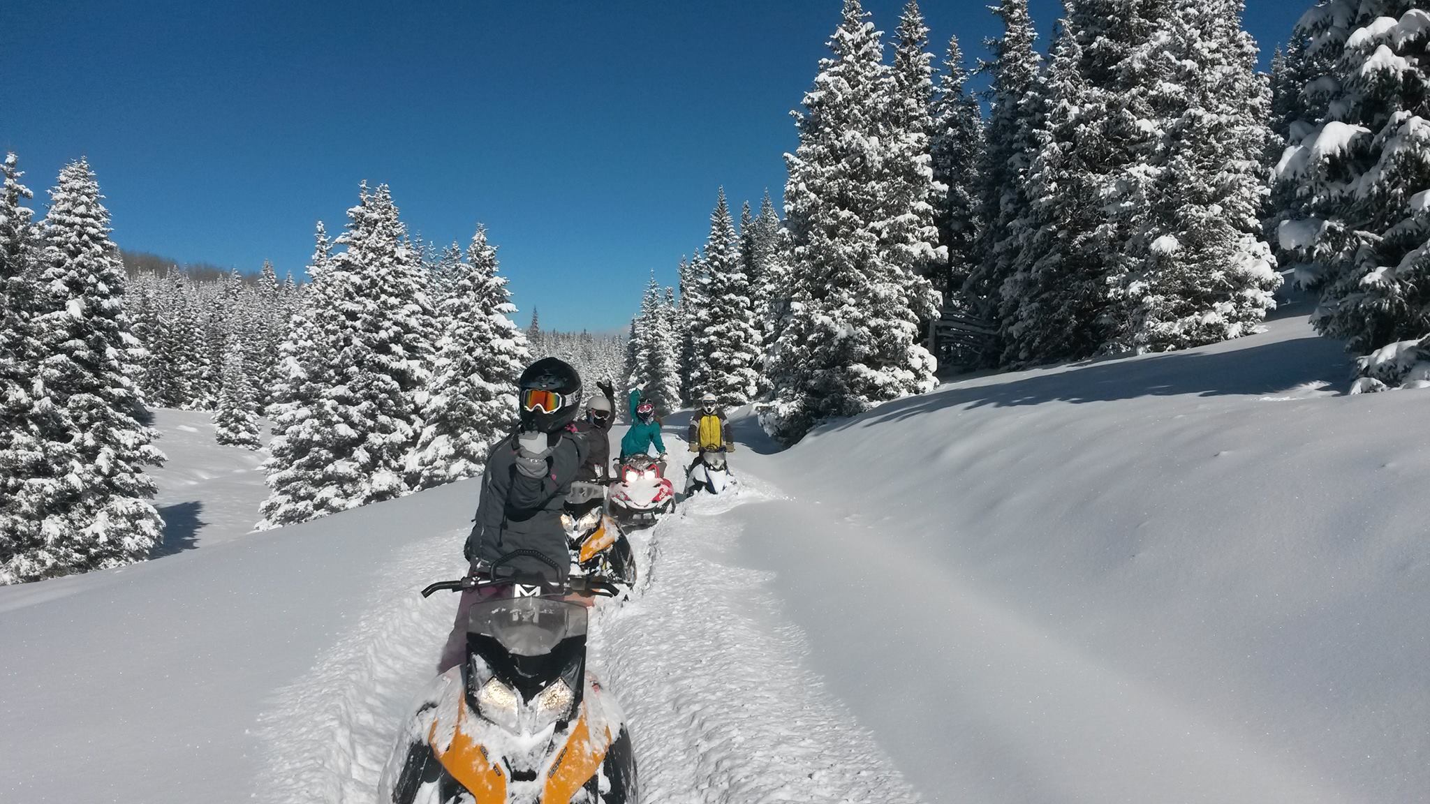 Restaurant & Hotel | Arrowhead Mountain Lodge | Colorado