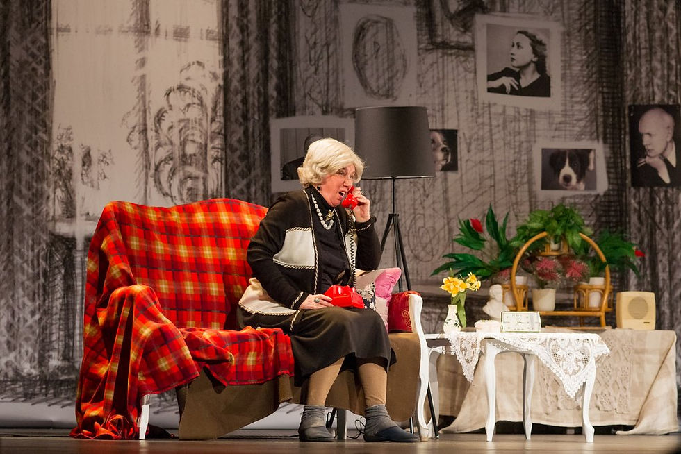 8 июля на сцене ереванского театра имени Габриэла Сундукяна пройдет легендарный спектакль «Раневская: Cквозь смех и слезы».