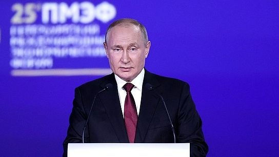 Президент Российской Федерации Владимир Путин предложил расширить программу льготного кредитования гостиничных проектов — в первую очередь, востребованных — три — четыре звезды.