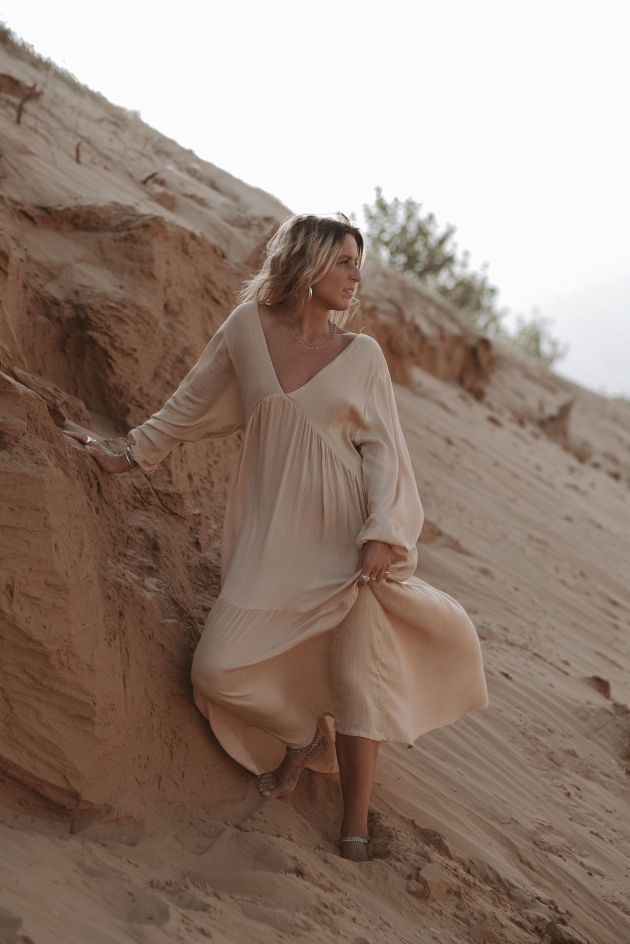 ESMERALDA GOWN | TOASTED PEACH