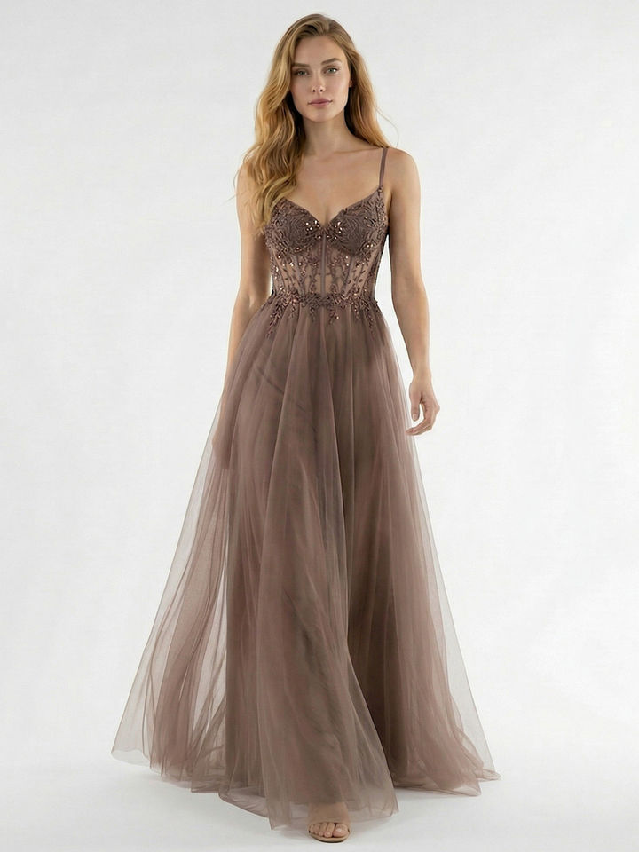 Taupefarbenes Glitzer-Hofstaatkleid mit Tüllrock – elegantes Abendkleid und stilvolles Schützenfestkleid