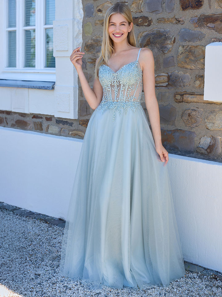 Hellblaues Hofstaatkleid mit Glitzeroberteil und Tüllrock – elegantes Schützenfestkleid und festliches Abendkleid
