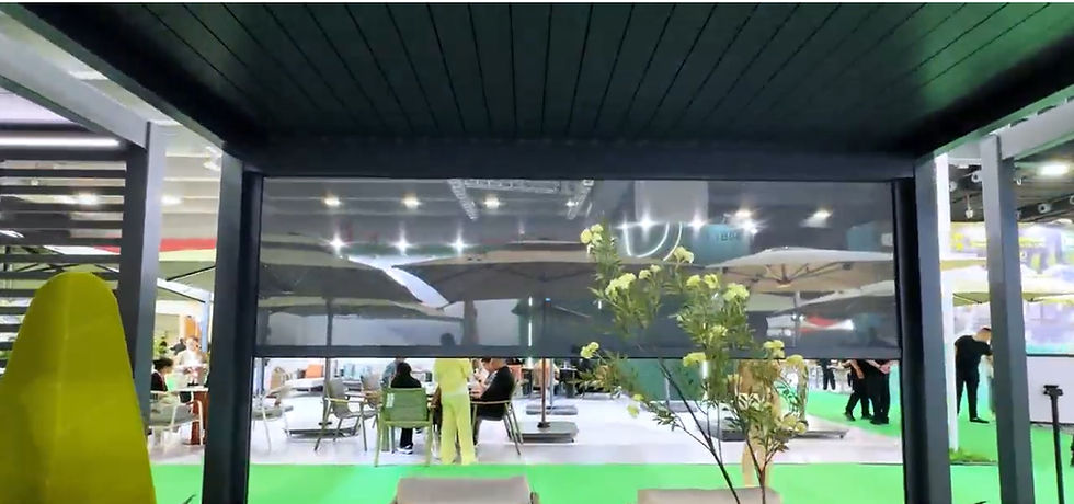 Miniaturbild: Sonnenrollo für Aluminium Lamellen Pergola