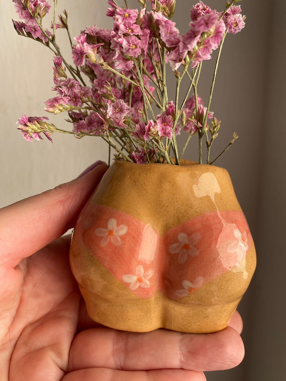 Miniatura:  mignon costume fiori