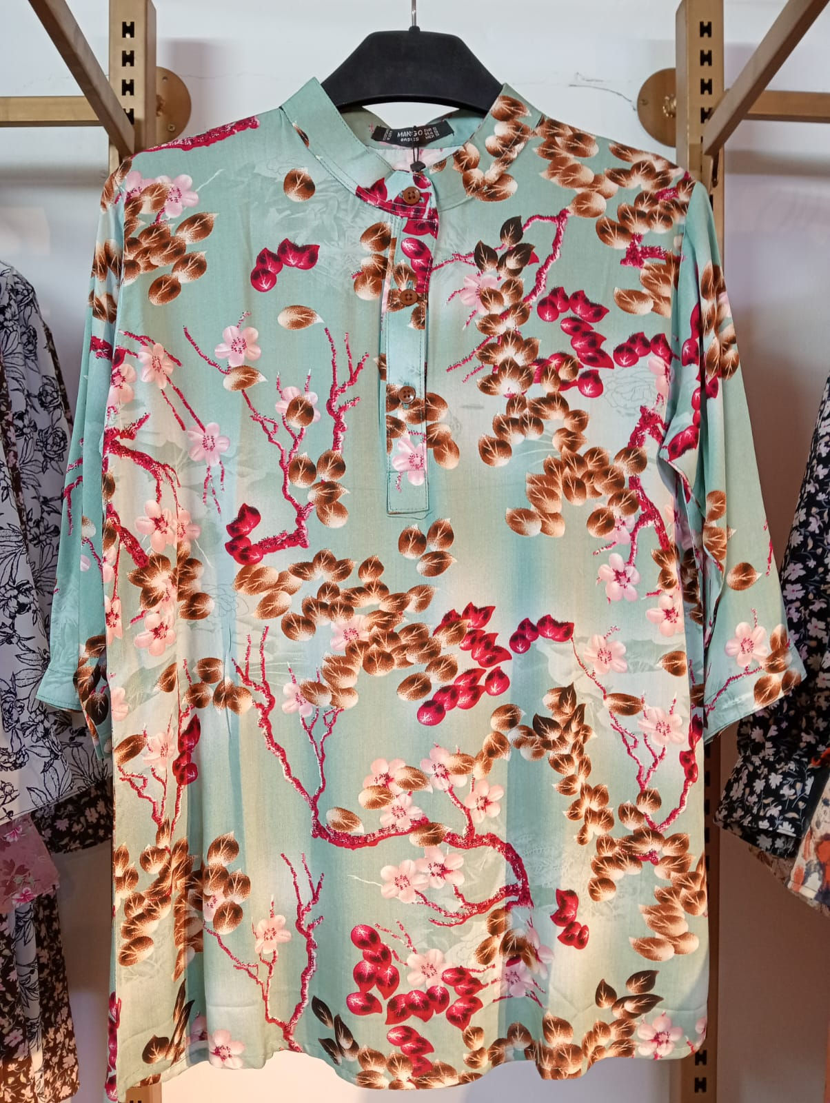 Women's Premium and Fashionable Short Kurti