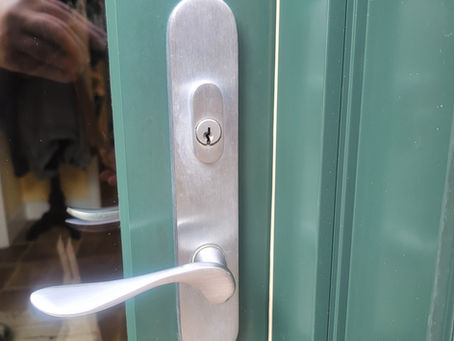 Sliding glass door lock