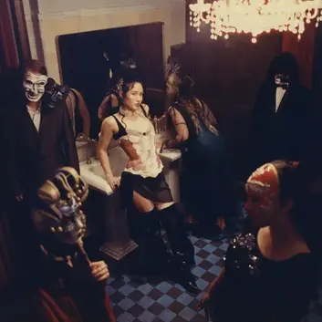 EMEI | NIGHT AT THE OPERA