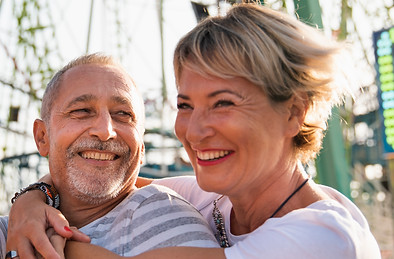 Couple_seniors_âgés_de_plus_de_50_ans