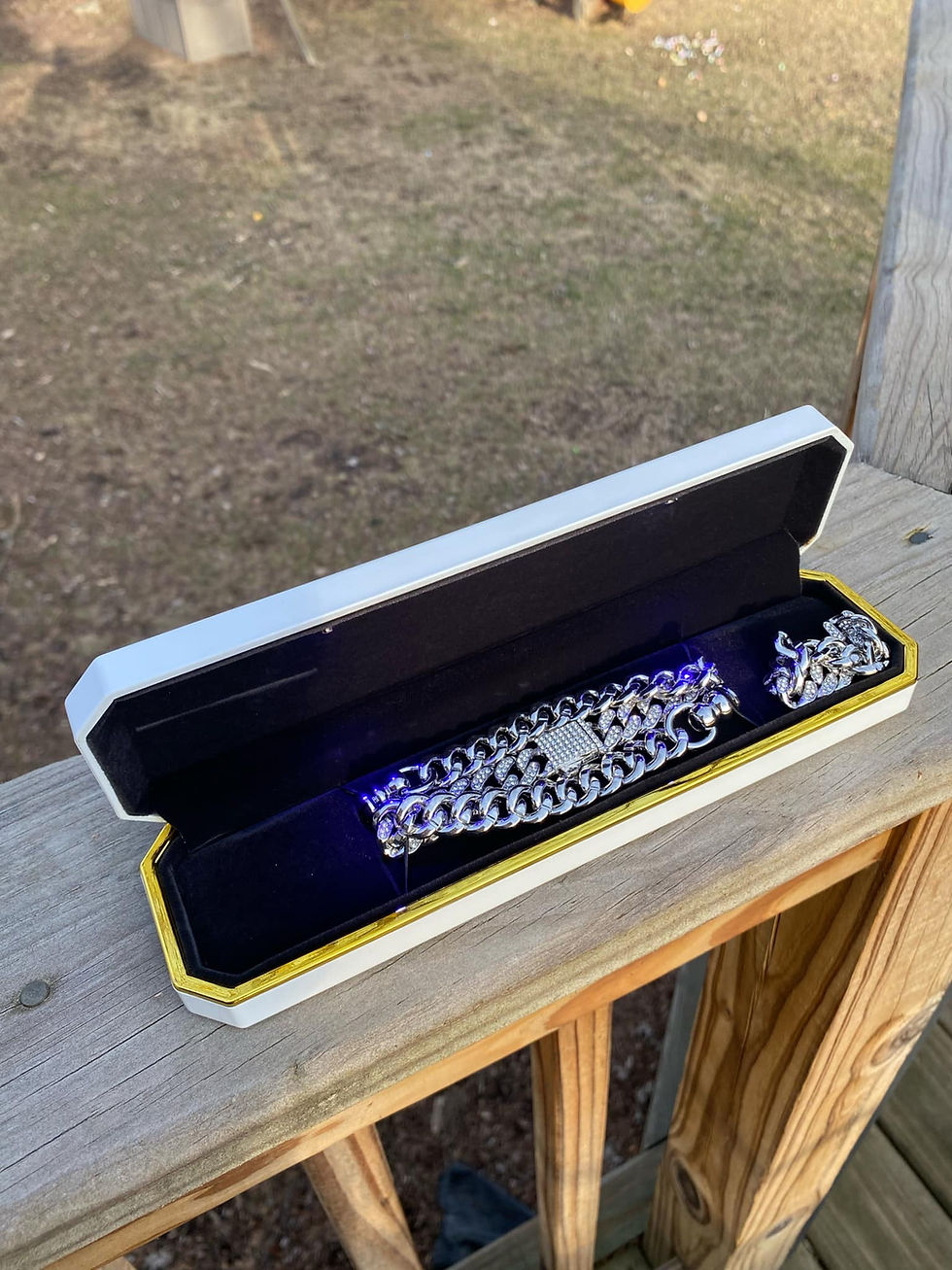 Thumbnail: V2 Chainstrap "The Surfer"