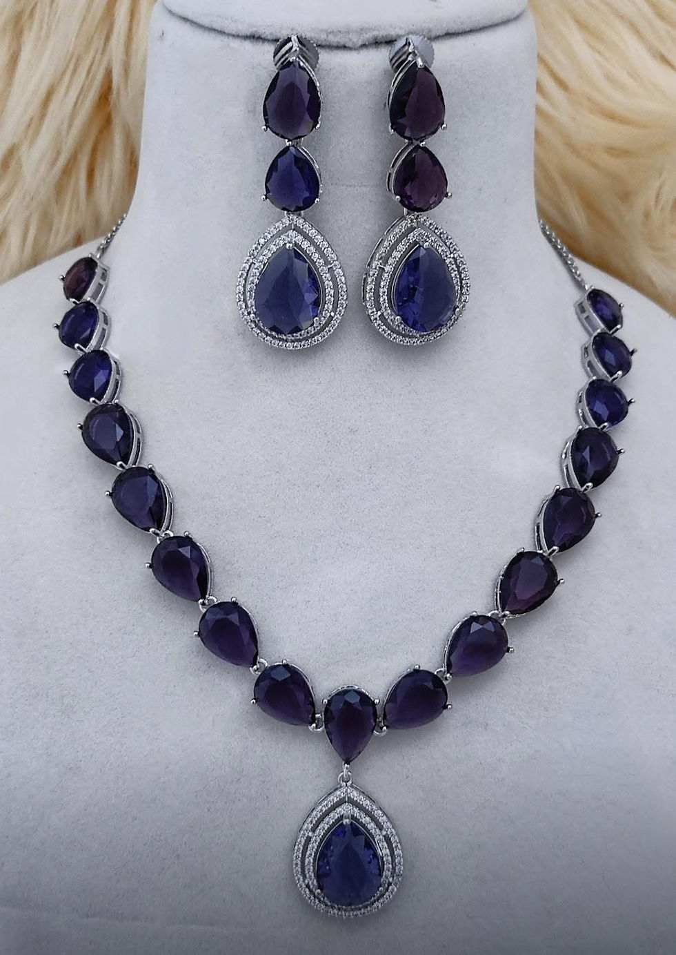 AD Necklace