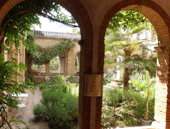 image2.jpg