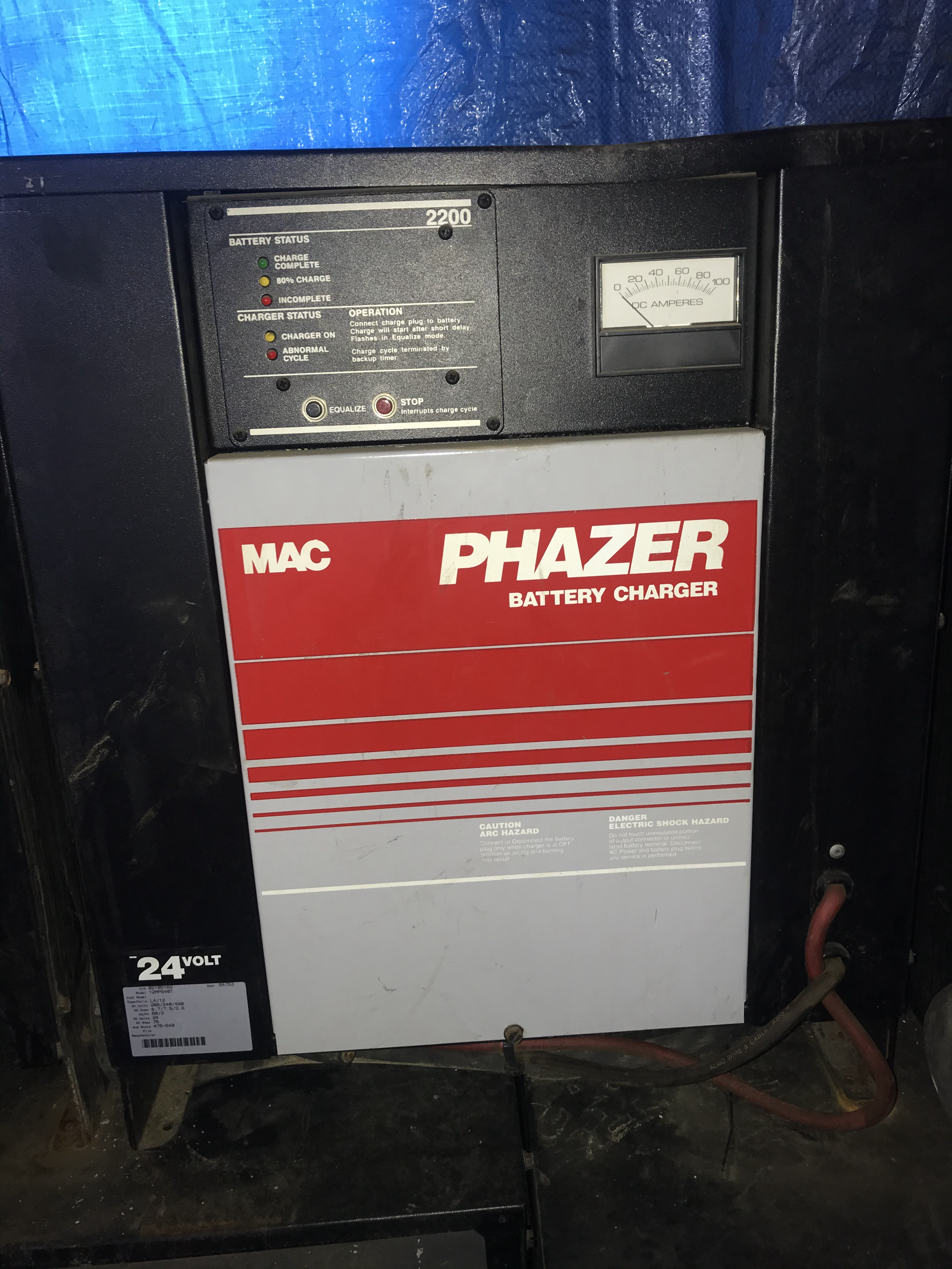 24V MAC AUTOMATIC CHARGER - 550 AMP/H -3 PHASE