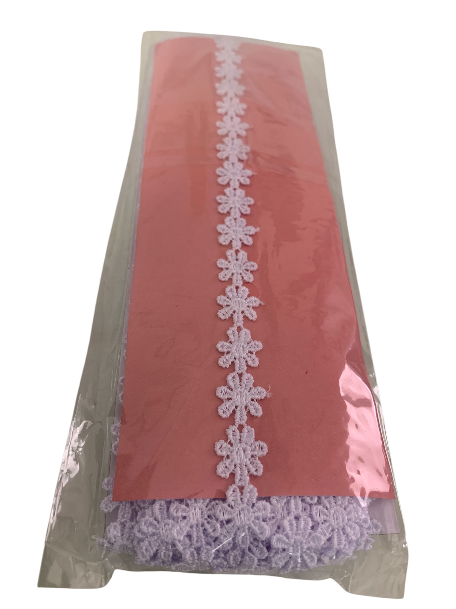 14 Mts Flores  Bordada 1.5 cms Blanca Total 1.000 unidades aprox