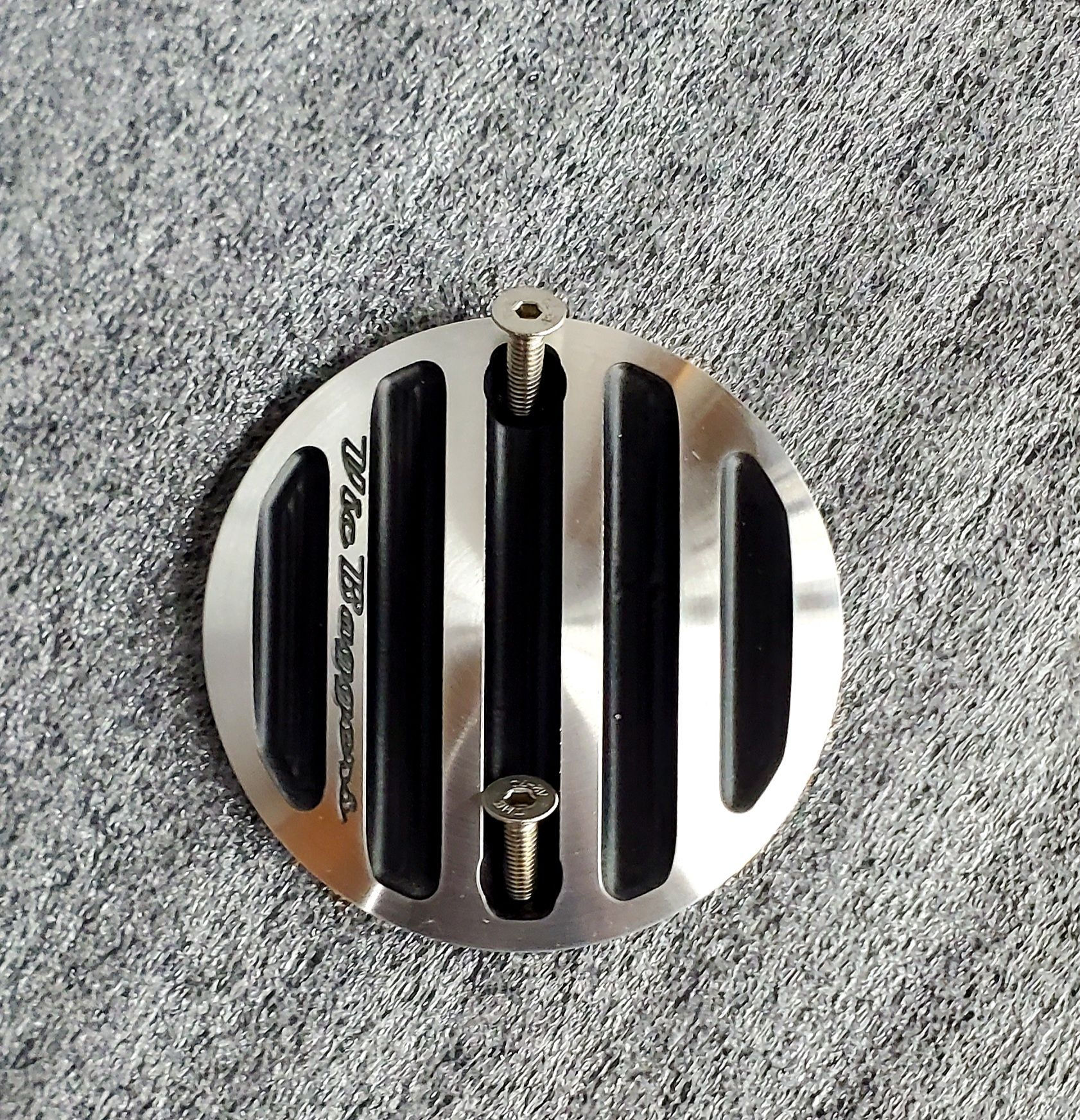 #20 CONTRAST FINNED INDIAN  CAM COVER