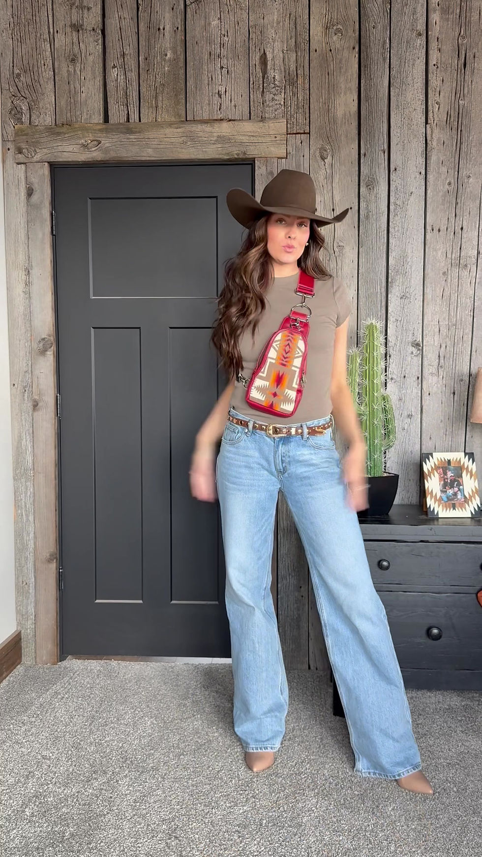 Thumbnail: MJ Crossbody Purse #2093 in action