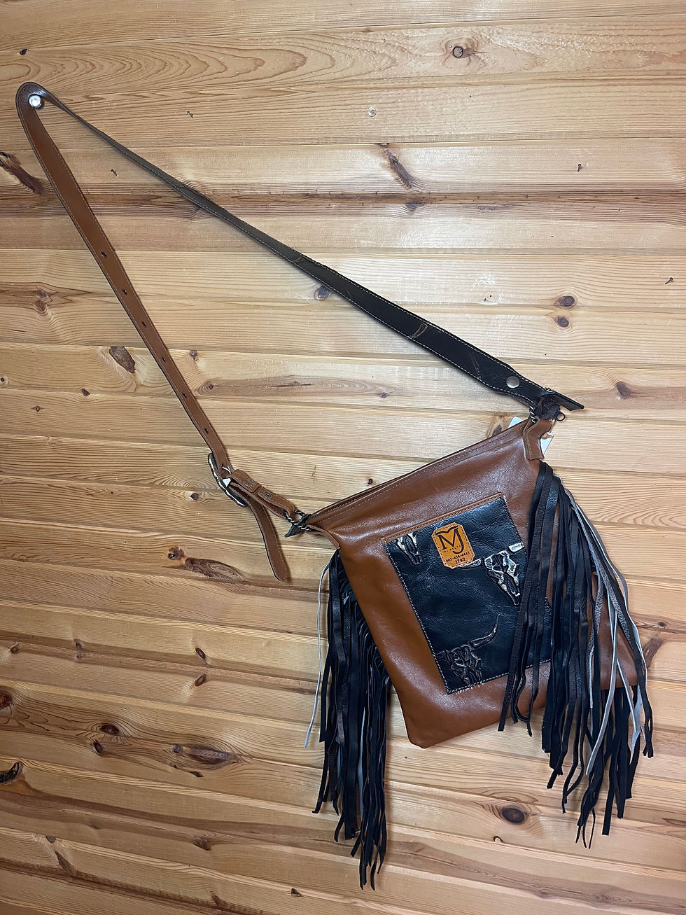 Thumbnail: Meg Luxury Western Purse No. 2792 — No-Flap Style