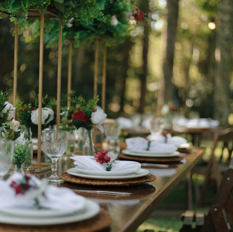 Locação mesas e cadeiras, aluguel de mesa e cadeira em madeira, locação de mesa e cadeira bar e restaurante, móveis para bares e restaurantes