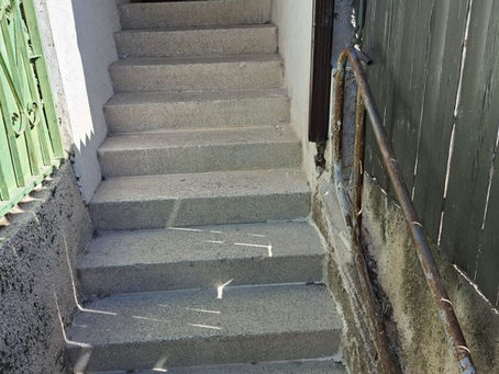 Moving apartment for people with disabilities.
