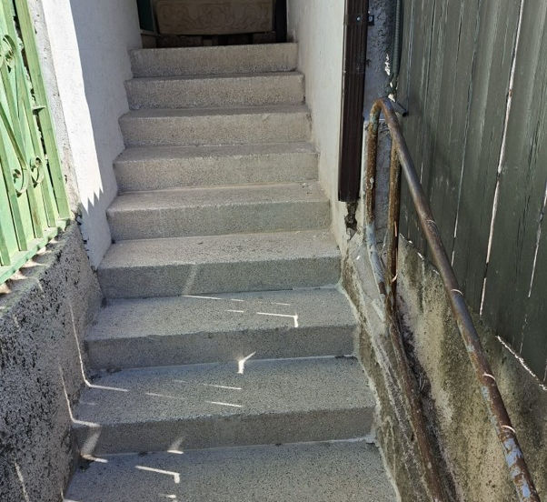 Moving apartment for people with disabilities.