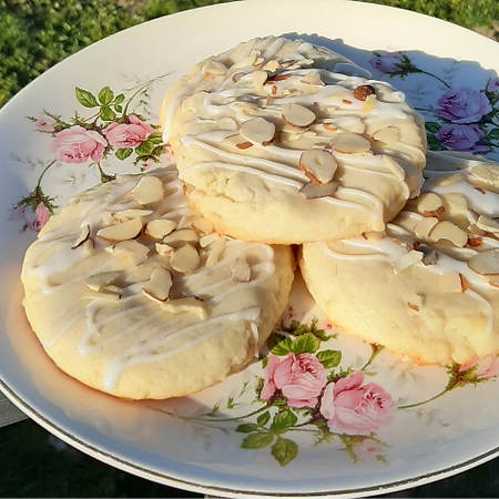 almond cookies