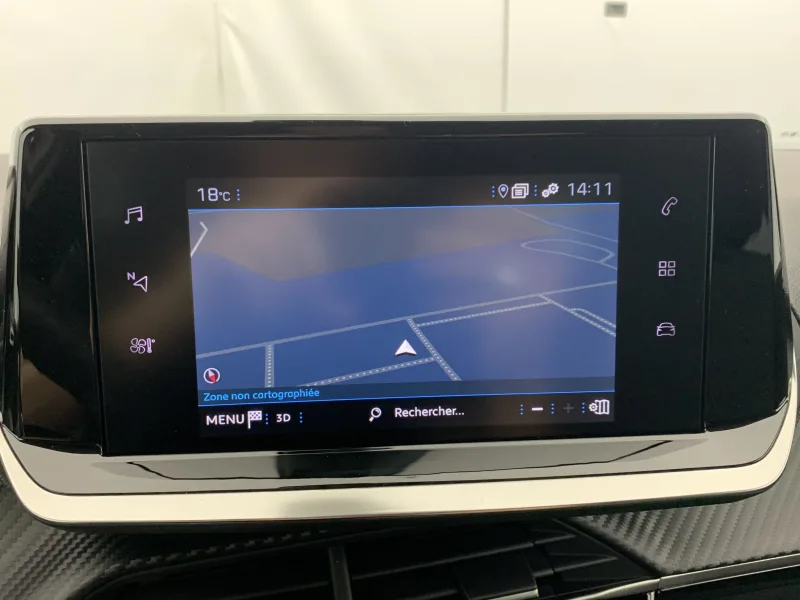 Miniatura: PEUGEOT 2008