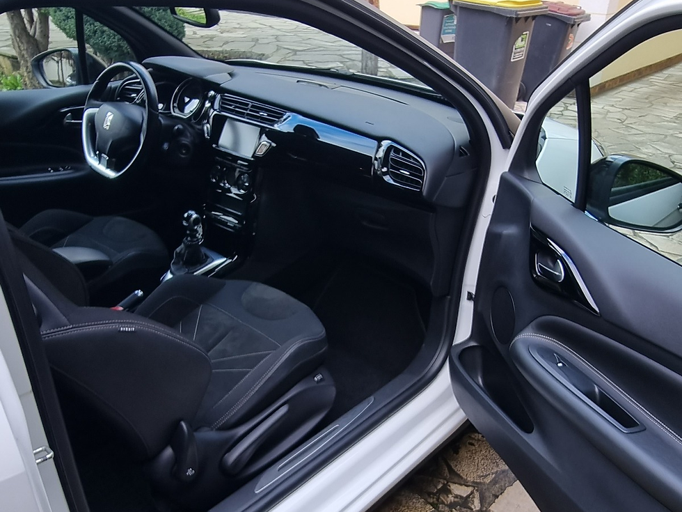 Miniatura: CITROEN DS3 1,6 THP SPORT CHIC ULTRA PRE
