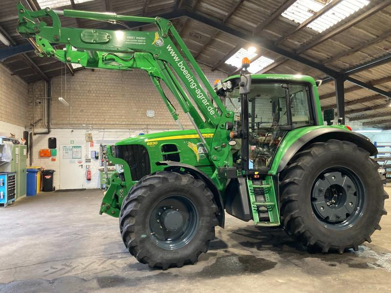 Miniatura: John Deere 6830 Premium
