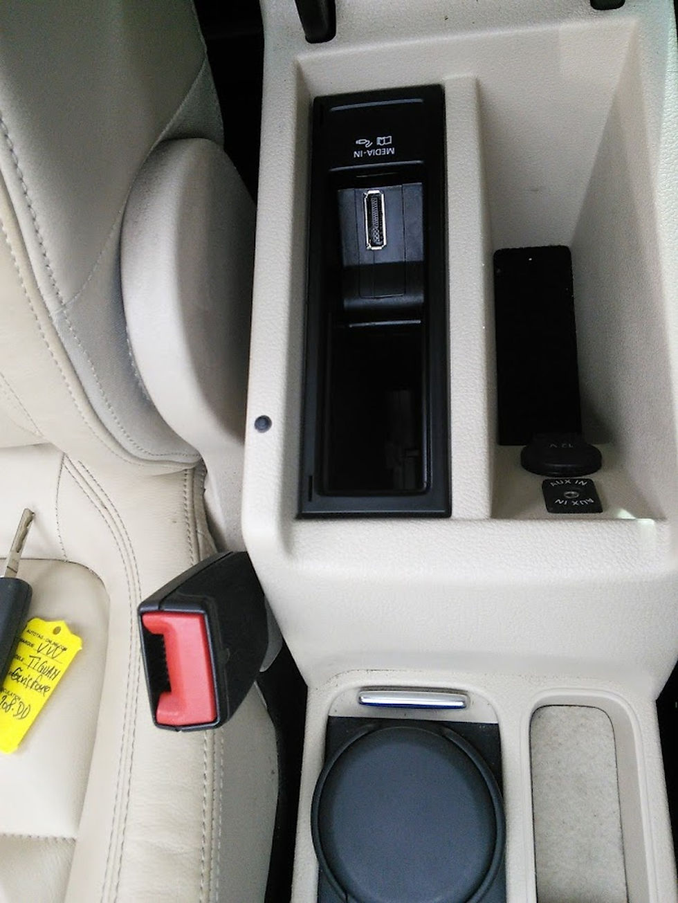 Miniatura: VOLKSWAGEN TIGUAN 2.0 TDI 140 CARAT 2M 146500km